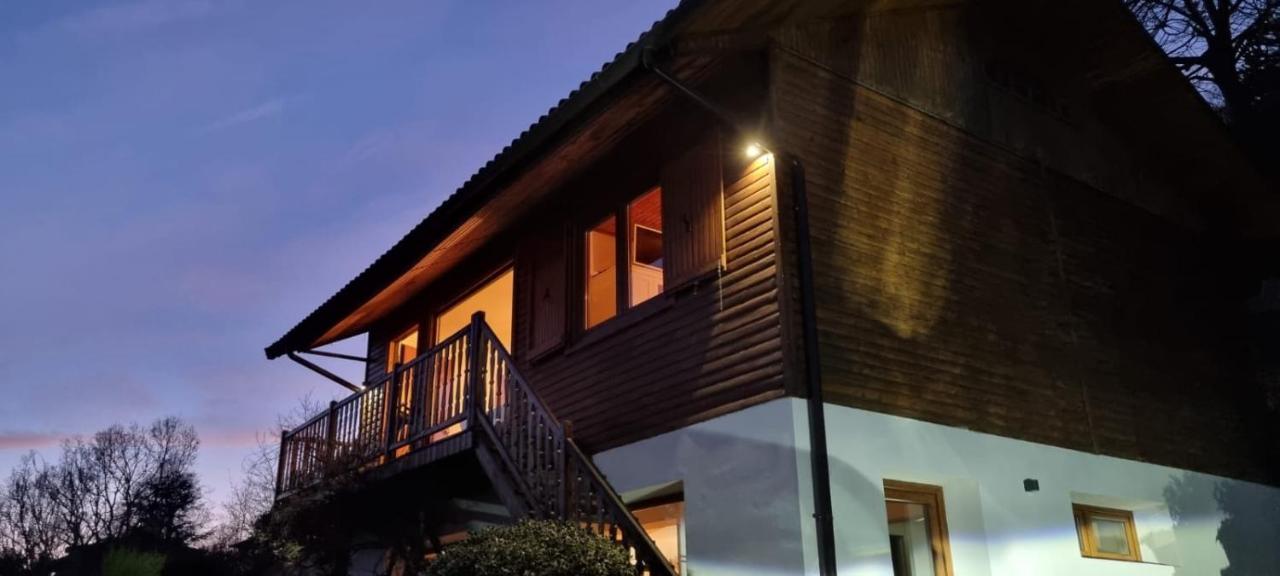 Chalet Sophie - Luxury Chalet Roletto Luaran gambar
