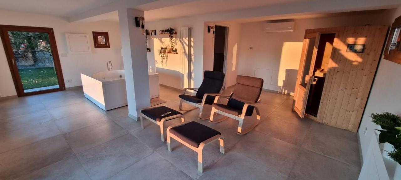 Chalet Sophie - Luxury Chalet Roletto Luaran gambar