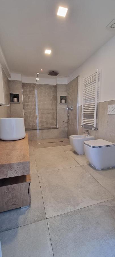 Chalet Sophie - Luxury Chalet Roletto Luaran gambar