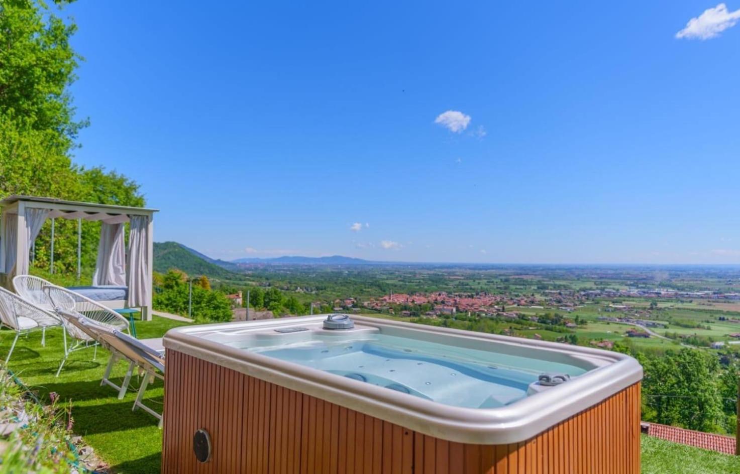 Chalet Sophie - Luxury Chalet Roletto Luaran gambar