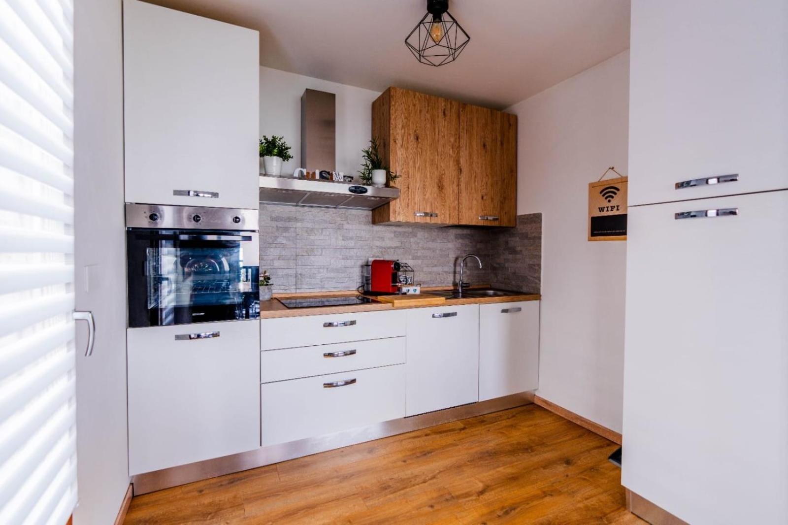 Chalet Sophie - Luxury Chalet Roletto Luaran gambar