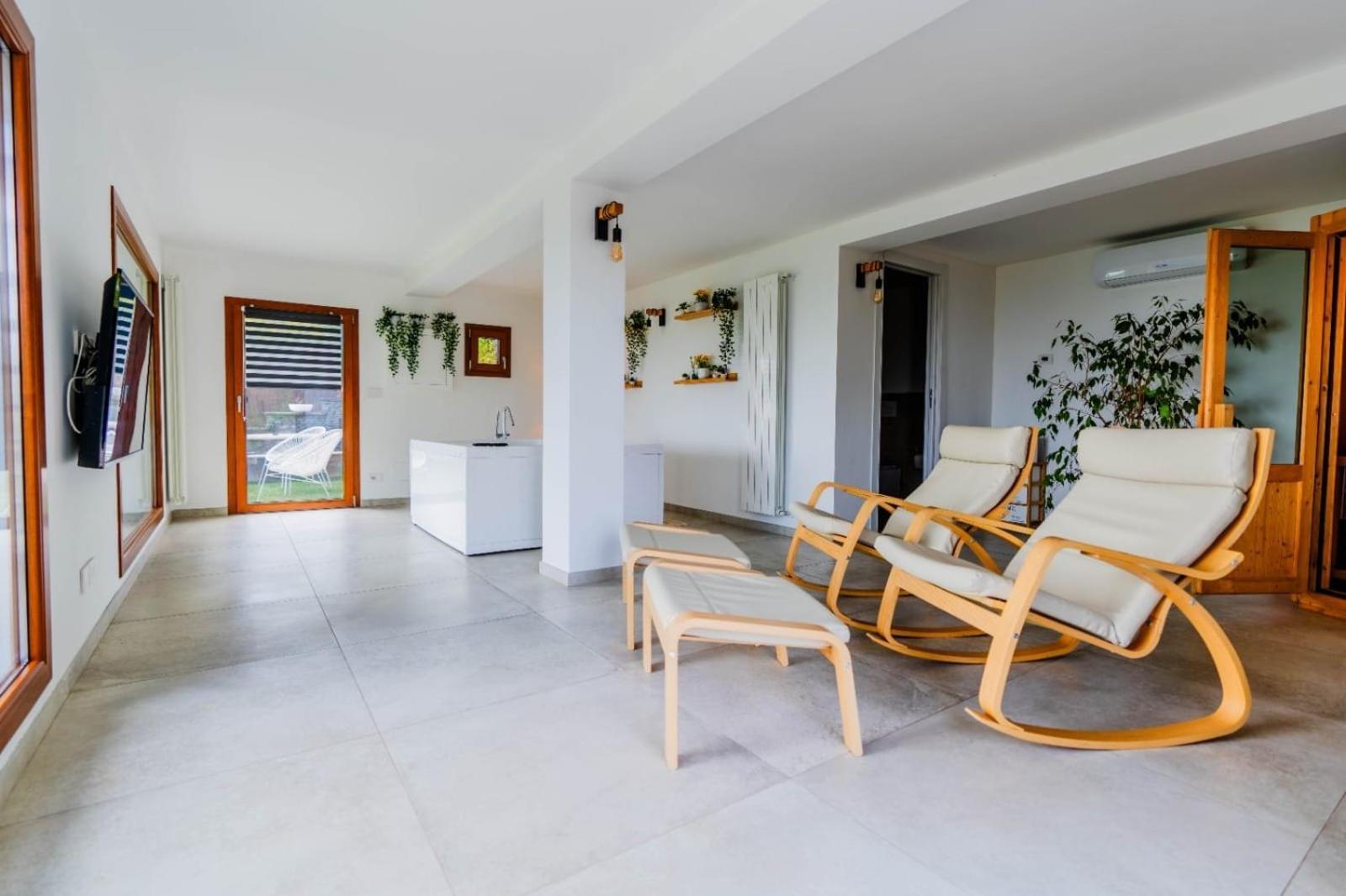 Chalet Sophie - Luxury Chalet Roletto Luaran gambar