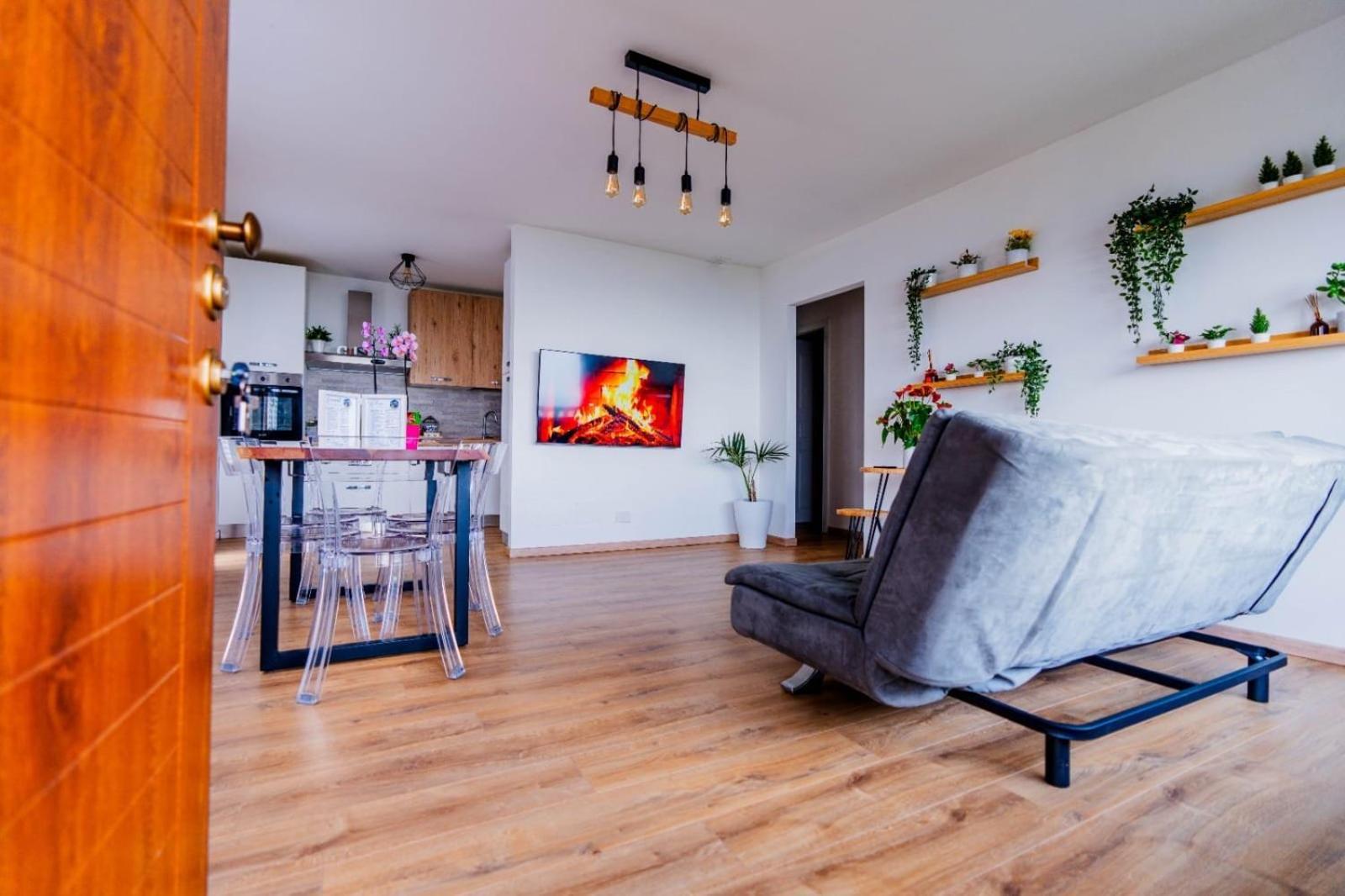 Chalet Sophie - Luxury Chalet Roletto Luaran gambar